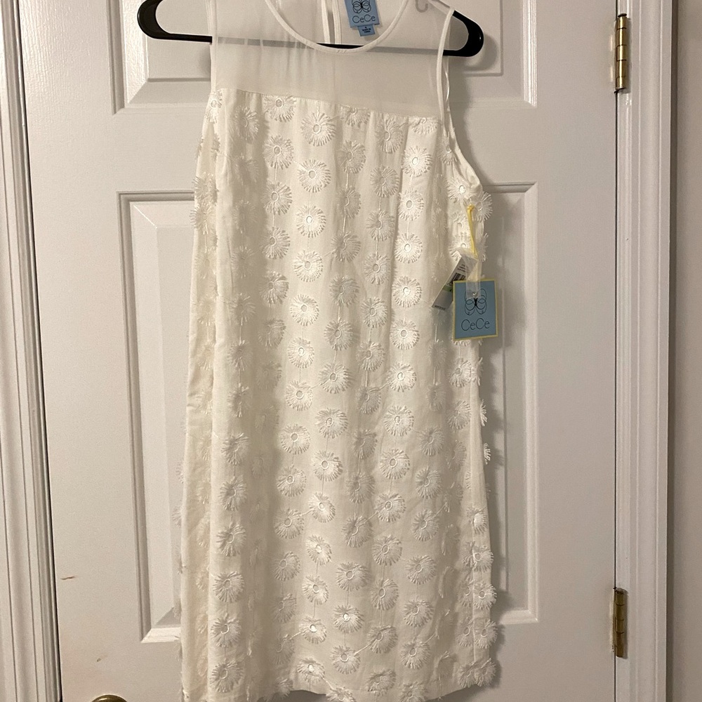 CeCe Women’s Size 4 White Cocktail Dress